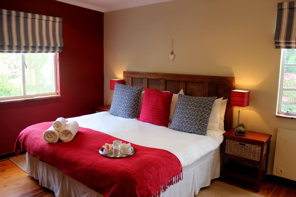 Oak Village B&B Стелленбос Номер фото